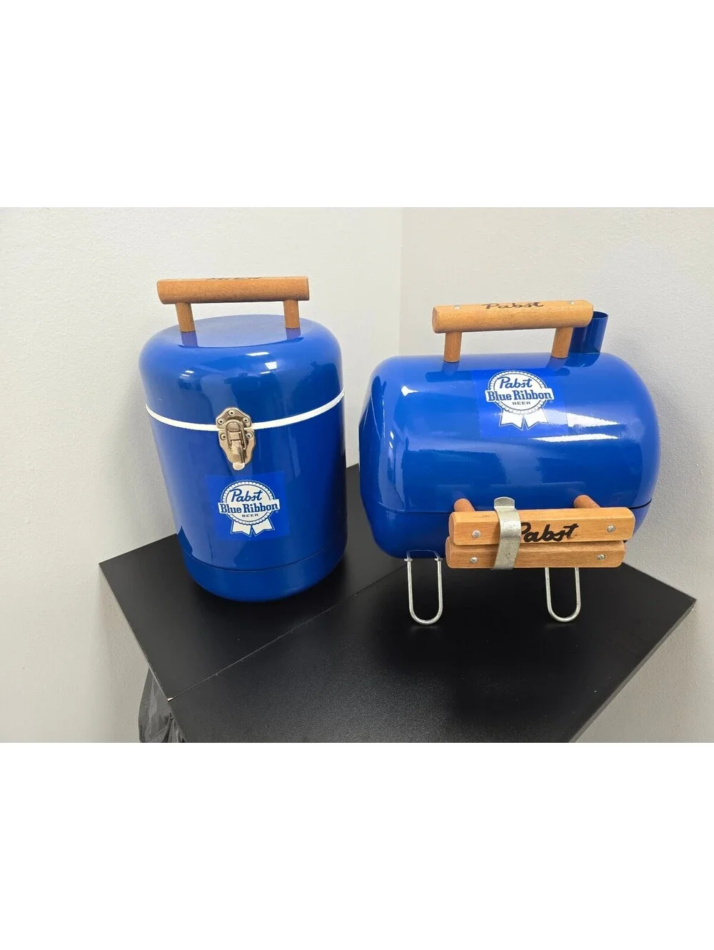 Vintage Pabst Blue Ribbon PBR Grill & Beer Cooler Set